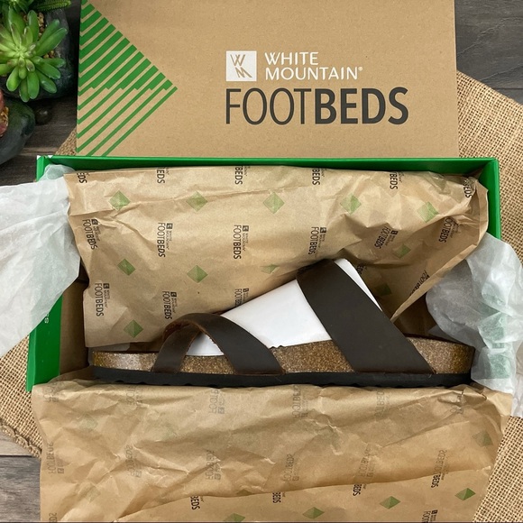 NIB White Mountain Gracie Footbed Thong Sandal - Picture 11 of 13